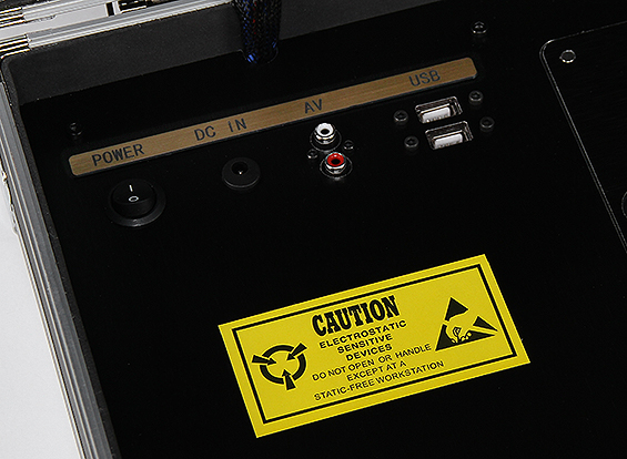8 inch 800 x 600 FPV Ground Station with Monitor and Voltage Display Quanum in India